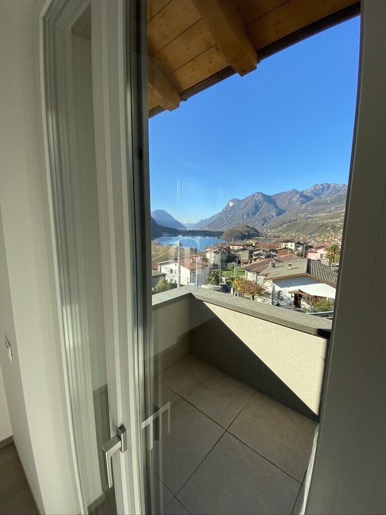 Villa unifamiliare in Via Bosco Impero, Carlazzo — foto 5 di 5