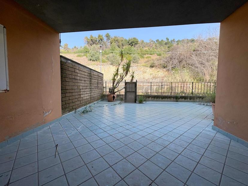 Villa a schiera in Parco Sant'Agostino, Caserta — foto 2 di 5