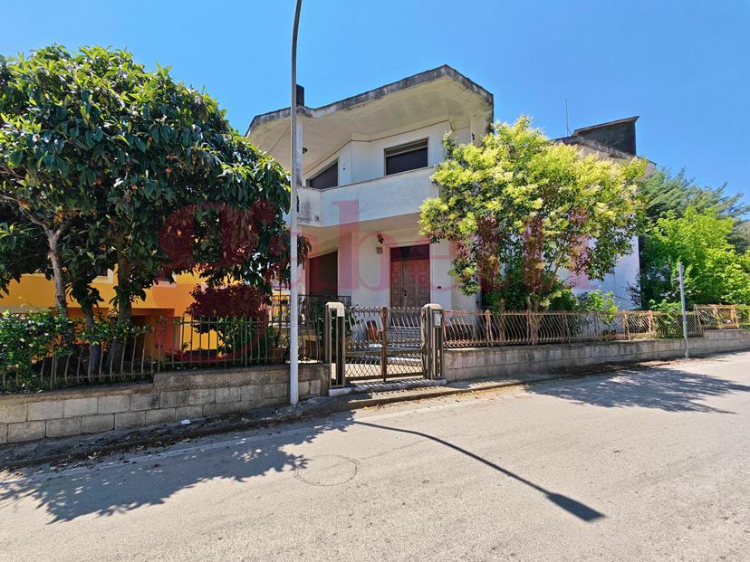 Casa indipendente in Via del Frasso  3, Dugenta