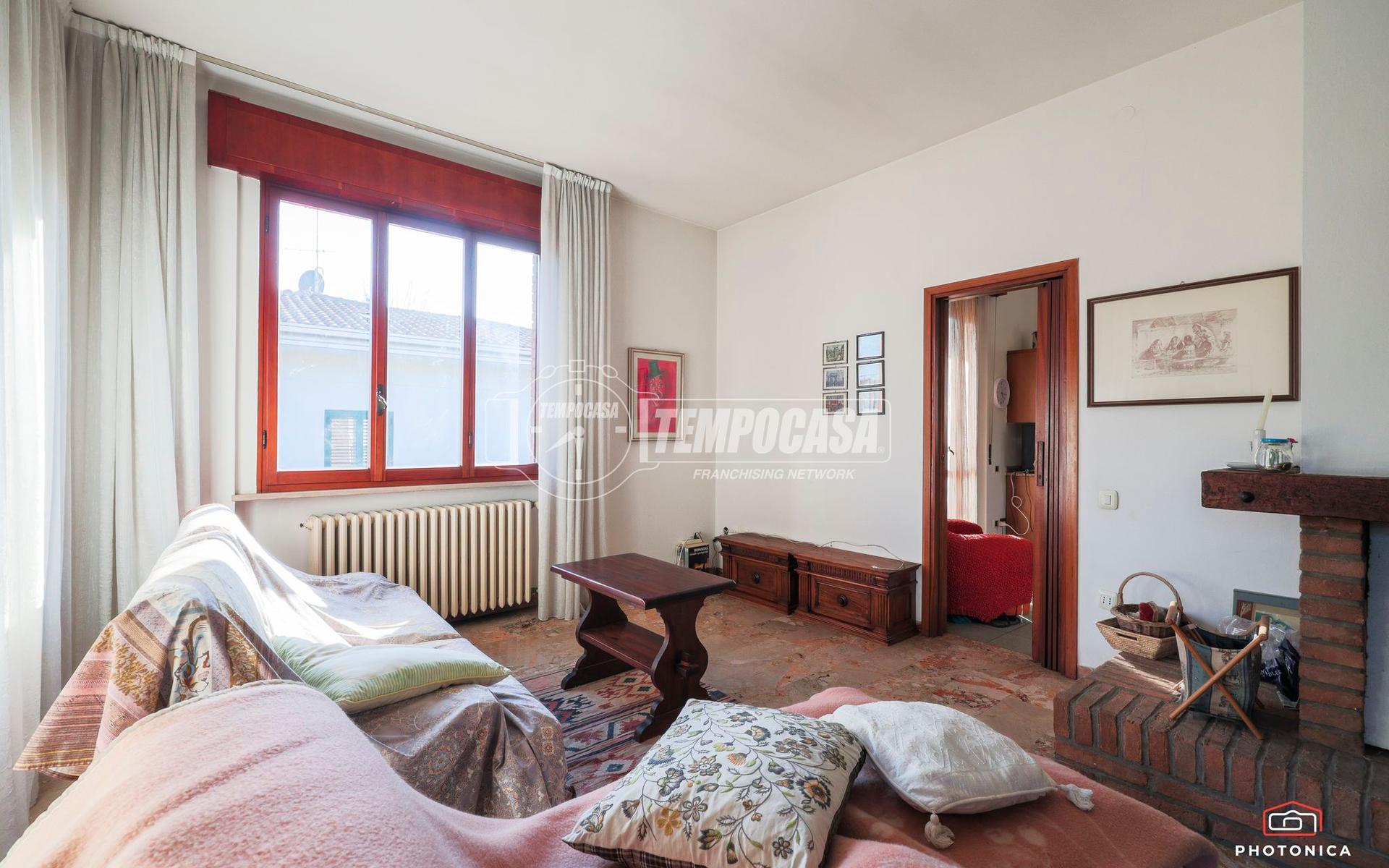 Villa in Via Domokos, Forlì
