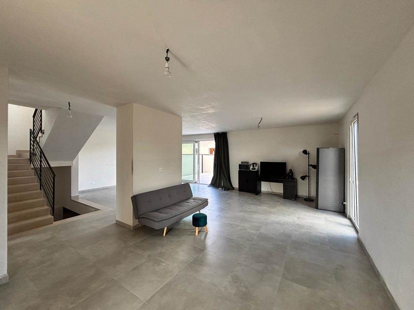 Villa bifamiliare in Piazzale Mininni Giuseppe, Palo del Colle — foto 4 di 5