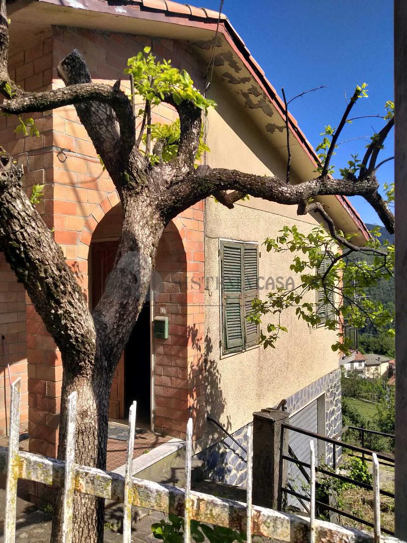 Casa indipendente in Via Brigate Garibaldi 7, Zignago — foto 2 di 5