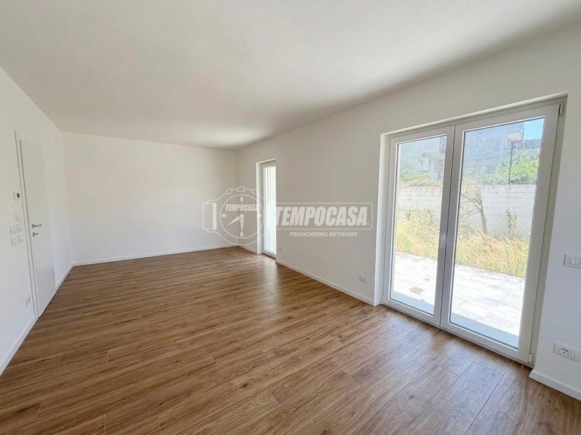 Quadrilocale in Via Turi, Rutigliano — foto 4 di 5