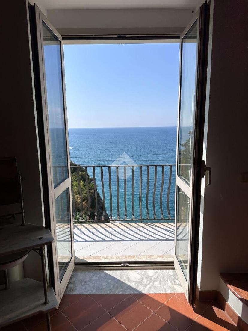 Quadrilocale in Via Filippo Scotti 17, Agropoli