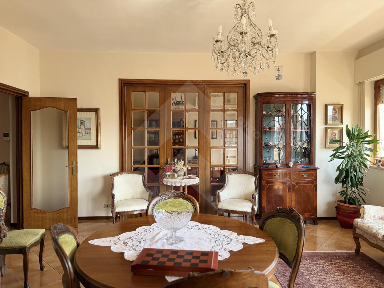 Appartamento in Via Napoli, Andria