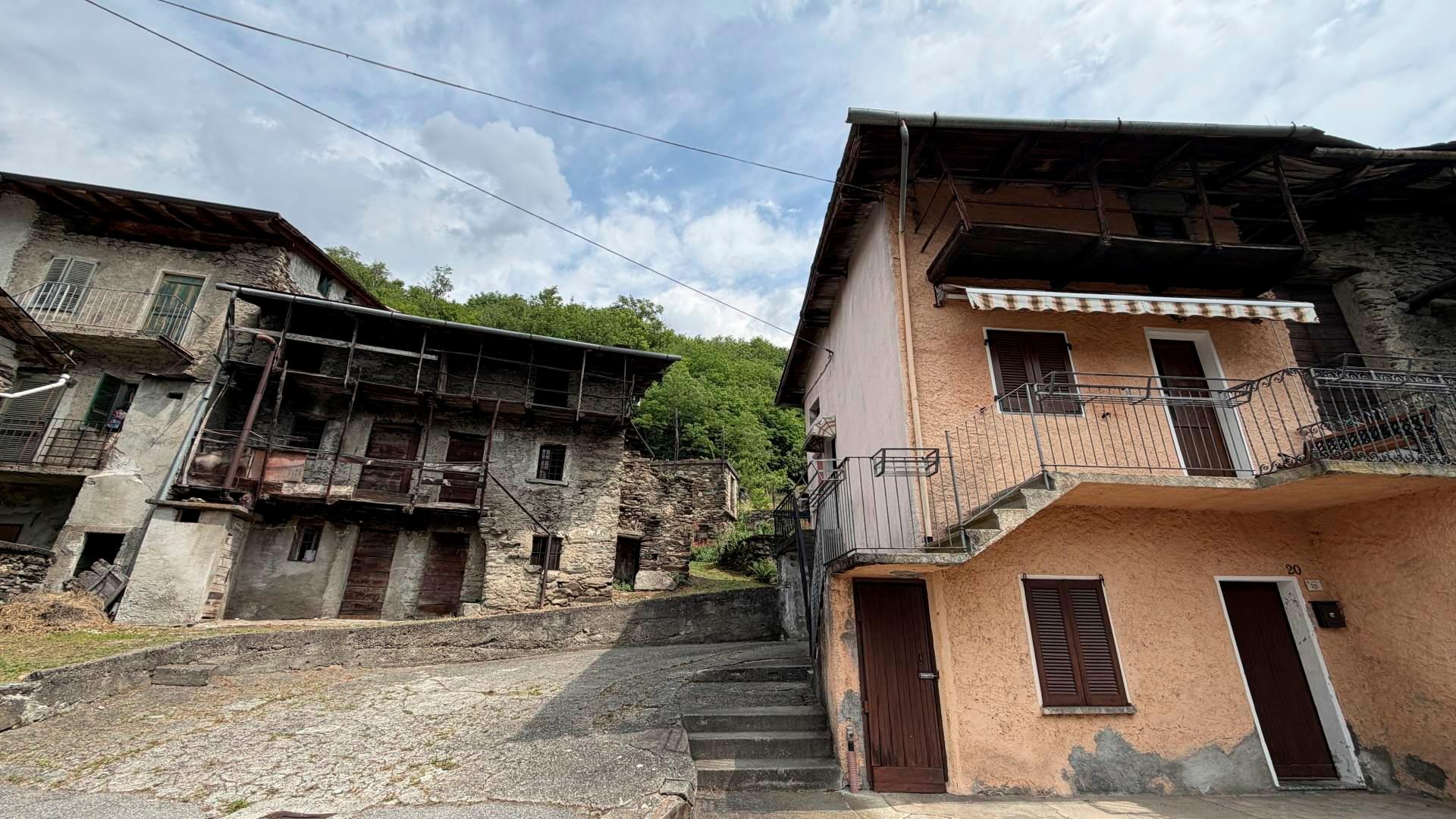 Casa indipendente in Vervio, Montagna in Valtellina