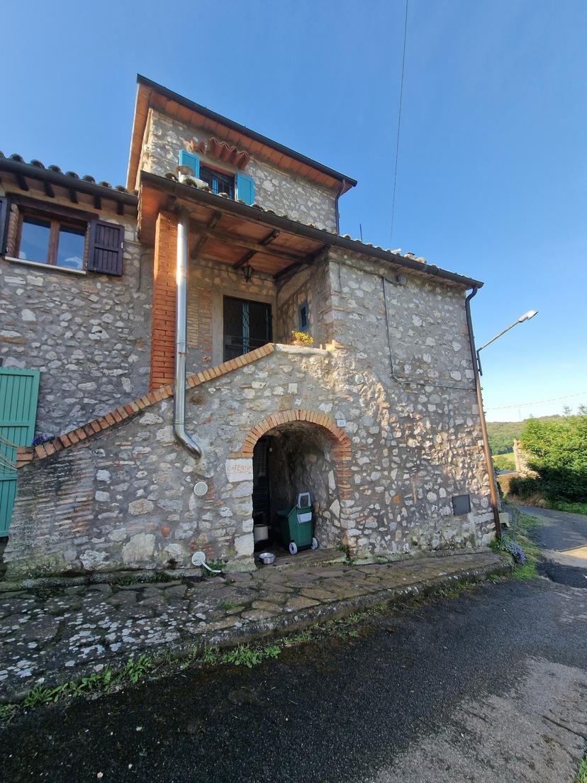Villa a schiera in Via Dante Alighieri, Guardea — foto 4 di 5