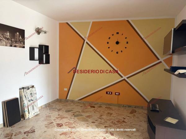 Appartamento in Via Cesare Civello 84, Campofelice di Roccella
