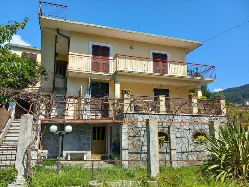 Appartamento, Uscio — foto 3 di 5