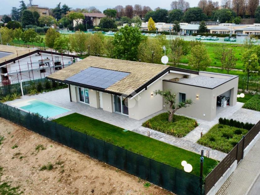 Villa in Via dei Mandorli 000, Affi — foto 4 di 5