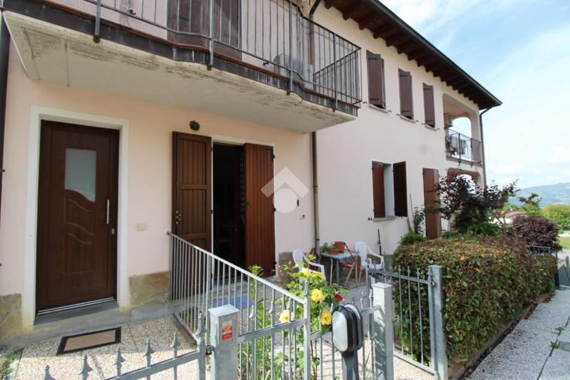 Trilocale in Via Roma 102, Toano — foto 2 di 5