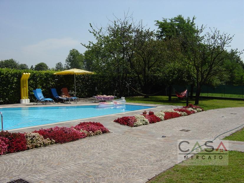 Villa in Via Pionieri dell'Aria, Roveredo in Piano — foto 2 di 5