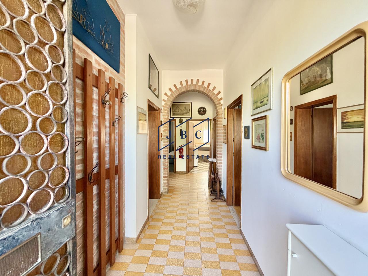 Casa indipendente in Via Vincenzo Monti, Jesolo