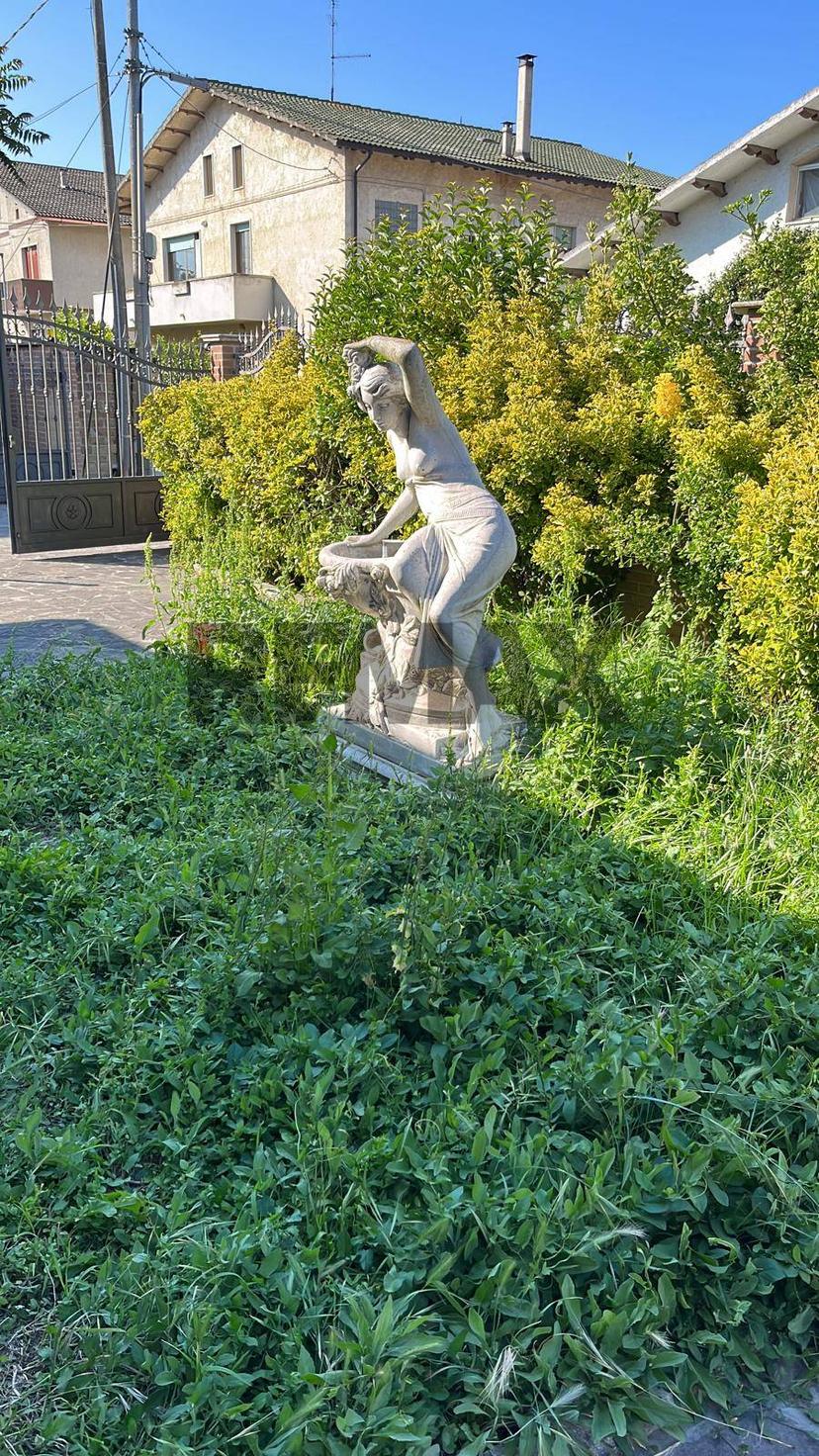 Villa, Montesilvano — foto 2 di 5