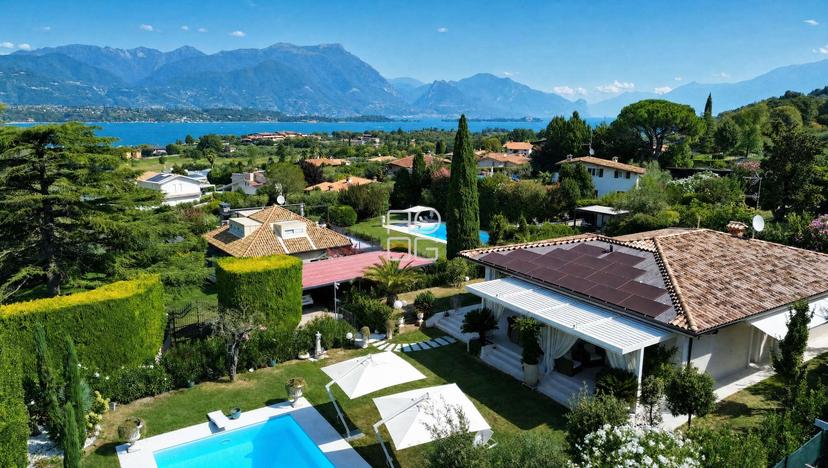 Villa unifamiliare in Via Gorizia 4, Manerba del Garda — foto 2 di 5