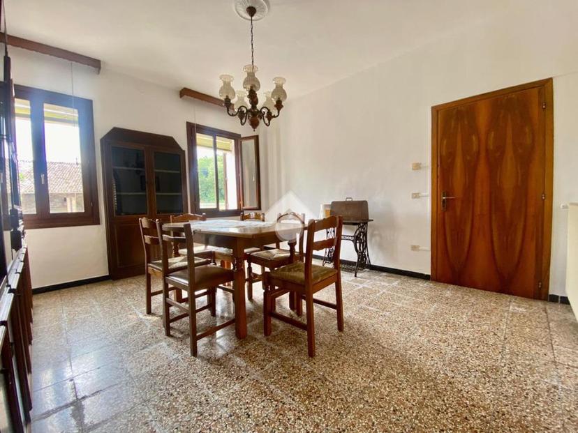 Villa in Via Monte Grappa 12, Cornuda — foto 4 di 5