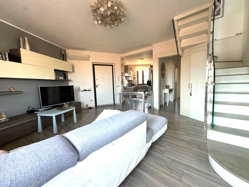 Casa indipendente in Via Pertini 34 19, Follonica