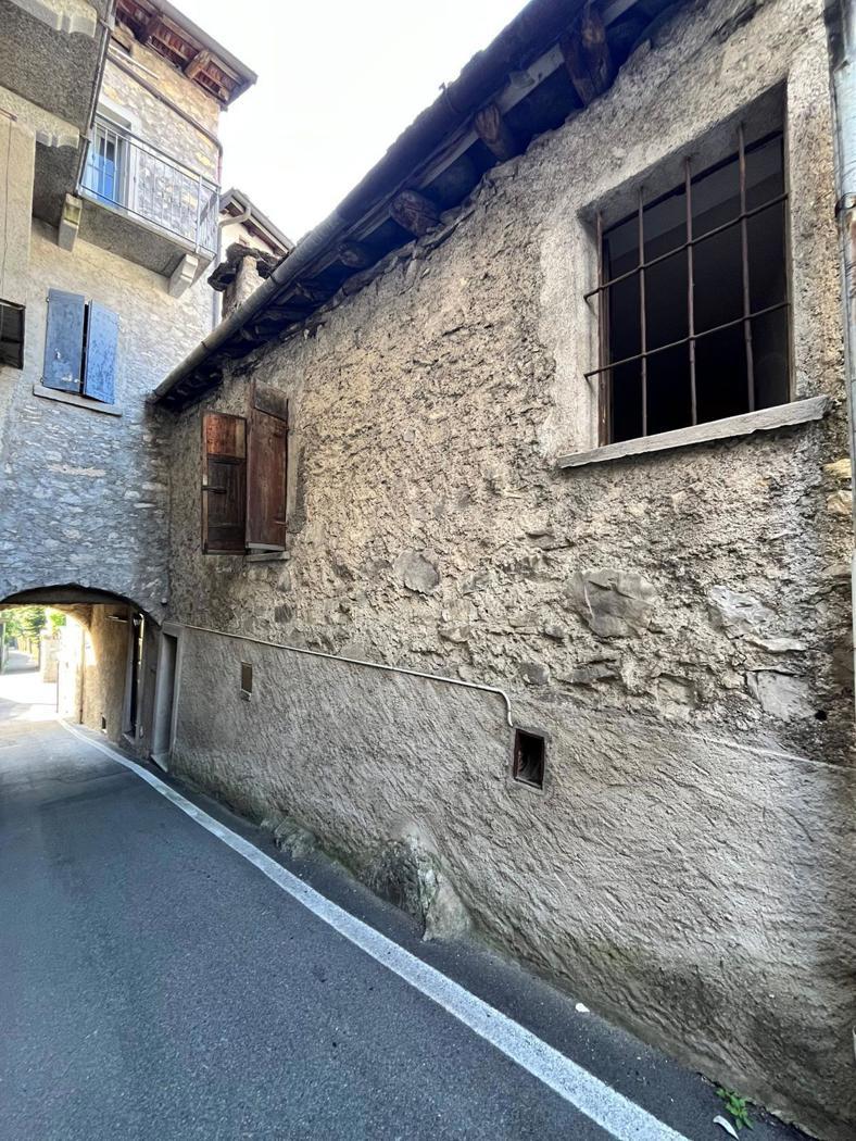 Casa indipendente in Via Pianello 16, Dizzasco — foto 4 di 5