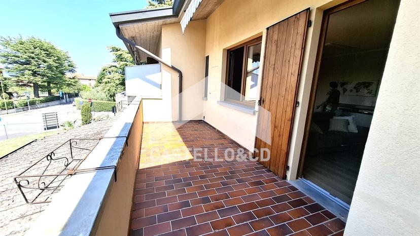 Trilocale in Via San Zeno 105, Desenzano del Garda — foto 5 di 5
