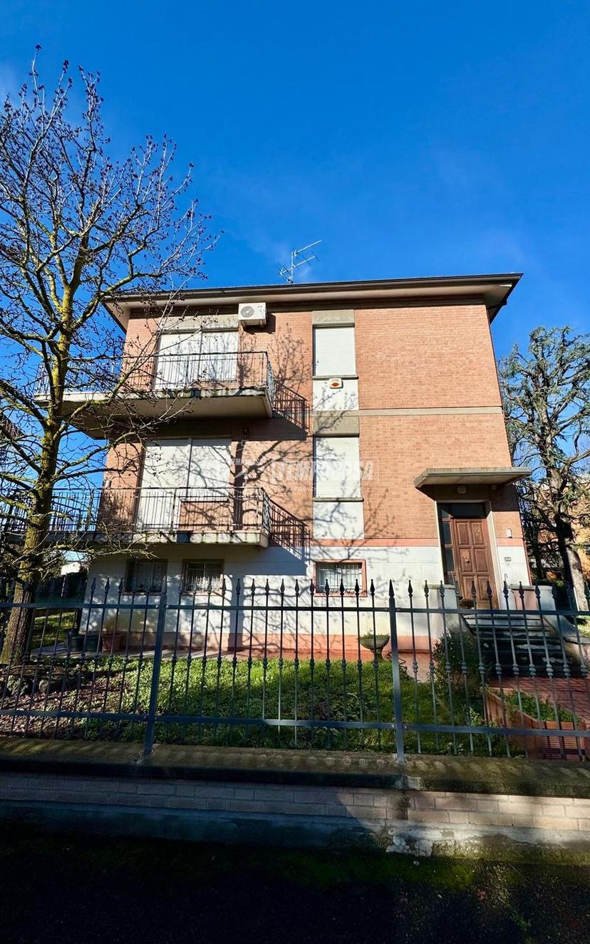 Quadrilocale in Via Fiodor Dostojewskij, Reggio nell'Emilia — foto 2 di 5