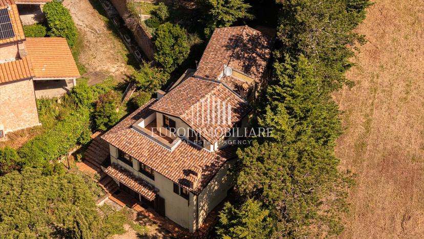 Villa in Via dei Pini 14, Passignano sul Trasimeno — foto 2 di 5