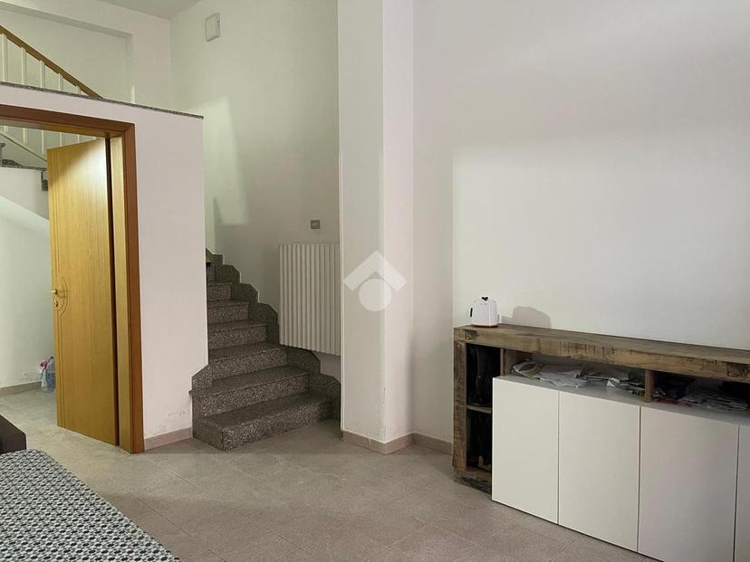Casa indipendente in Via Edmondo d'Amicis 36, Villa Castelli — foto 5 di 5