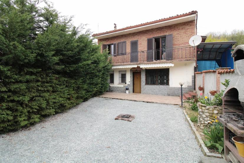 Quadrilocale in Frazione Valle San Lorenzo, Santo Stefano Roero — foto 5 di 5