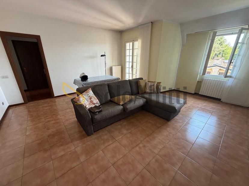 Trilocale in Via Paganini, Barlassina — foto 4 di 5