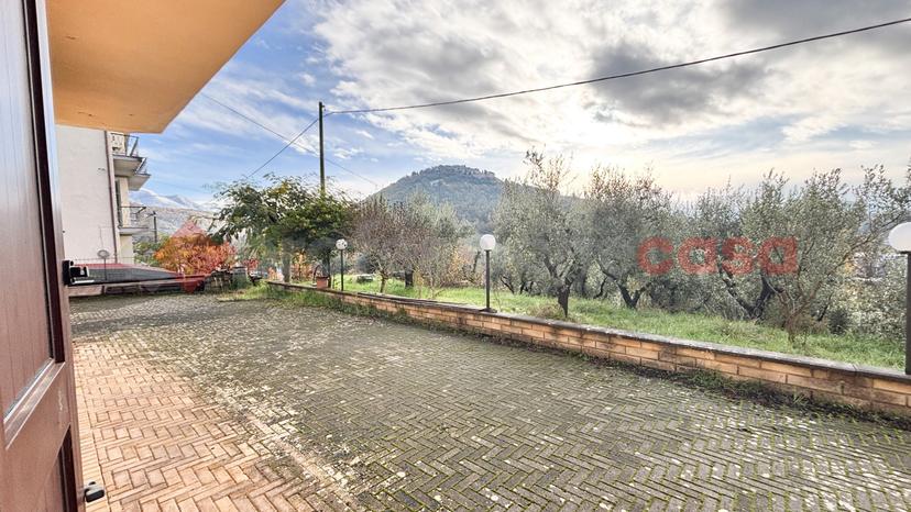Trilocale in Via San Benedetto 3, Torre Cajetani — foto 3 di 5