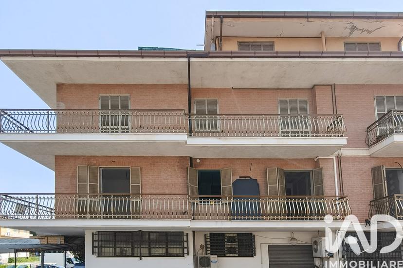 Trilocale in Quartiere Capparuccia, Ponzano di Fermo — foto 2 di 5
