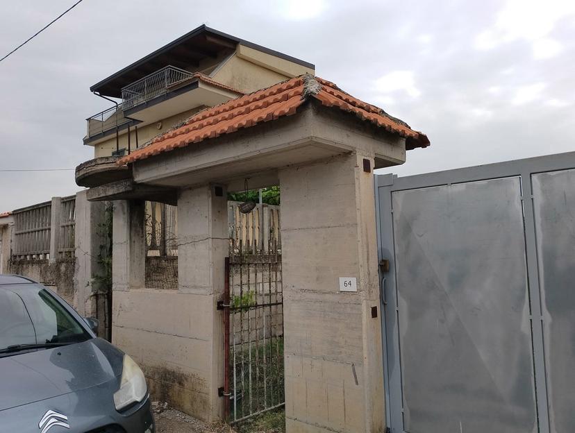 Casa indipendente in Località Boscariello , Eboli — foto 3 di 5