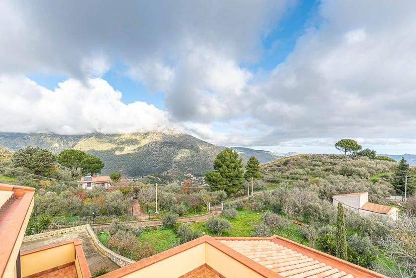 Villa in Via Eva Peron 26, Monreale — foto 3 di 5