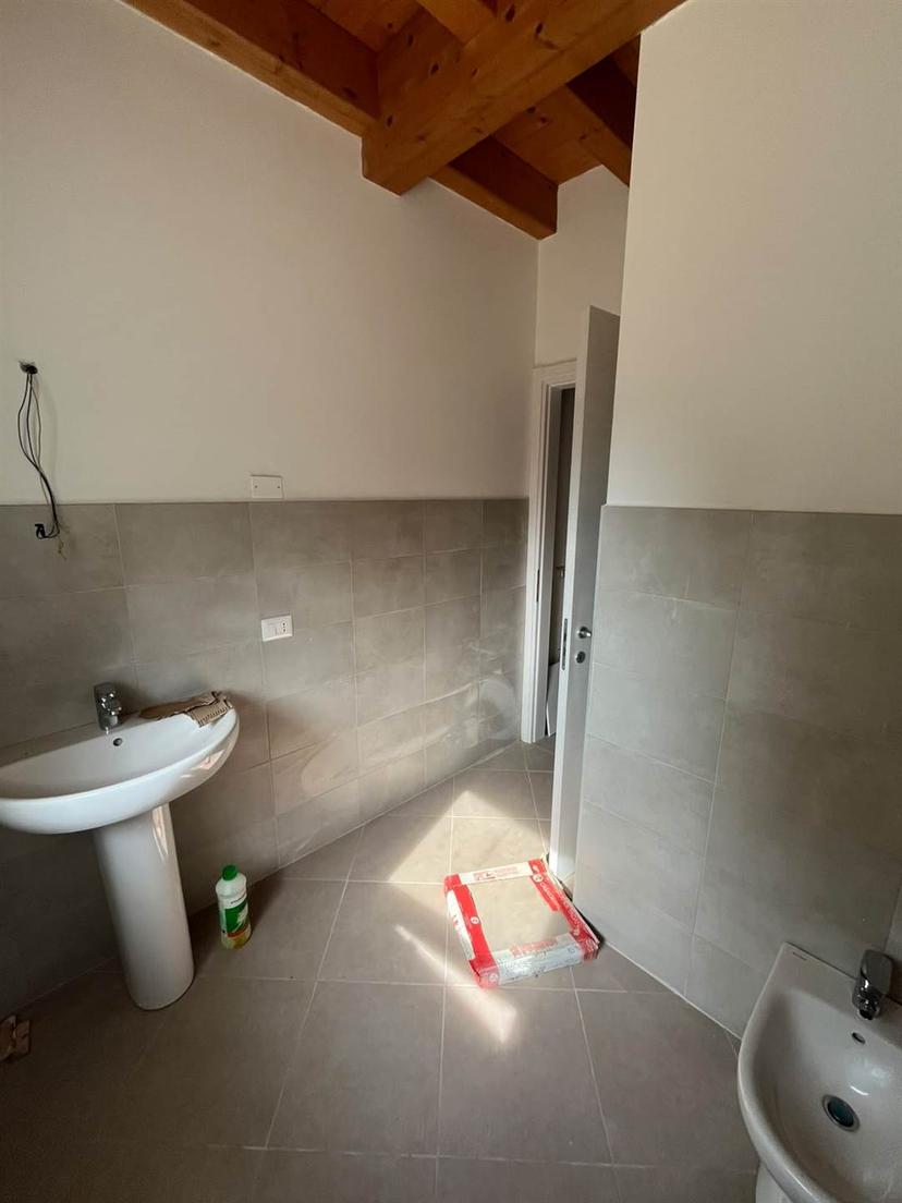 Casa indipendente, Quistello