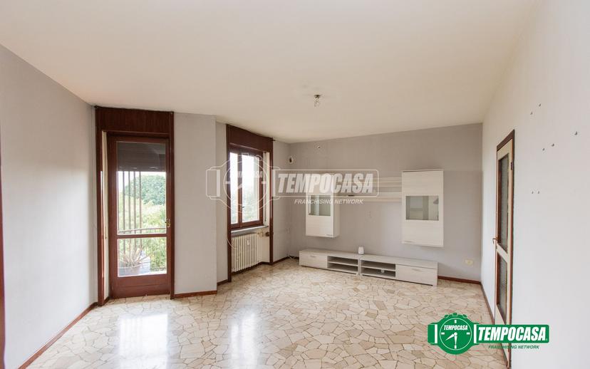 Quadrilocale in Via Magenta 52, Busto Arsizio