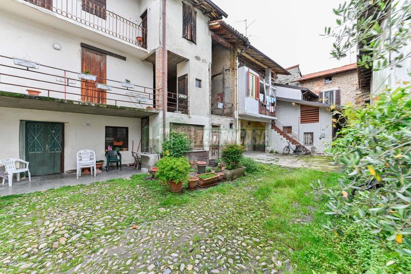 Rustico in Via Principe Amedeo, Verdellino — foto 3 di 5