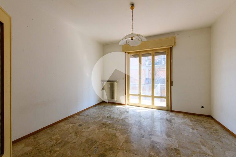 Trilocale in Via Montefiorino 19, Reggio nell'Emilia