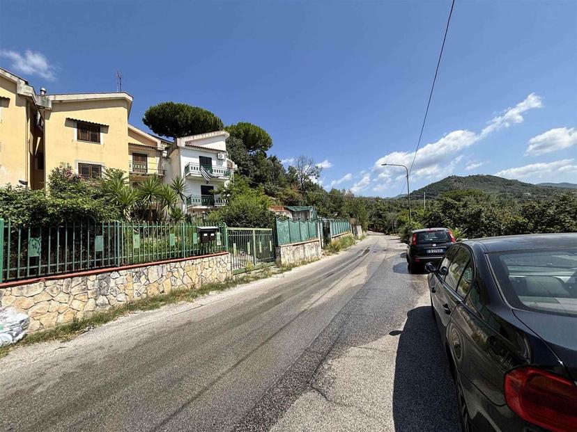 Villa a schiera in Via San Matteo, Montecorvino Pugliano
