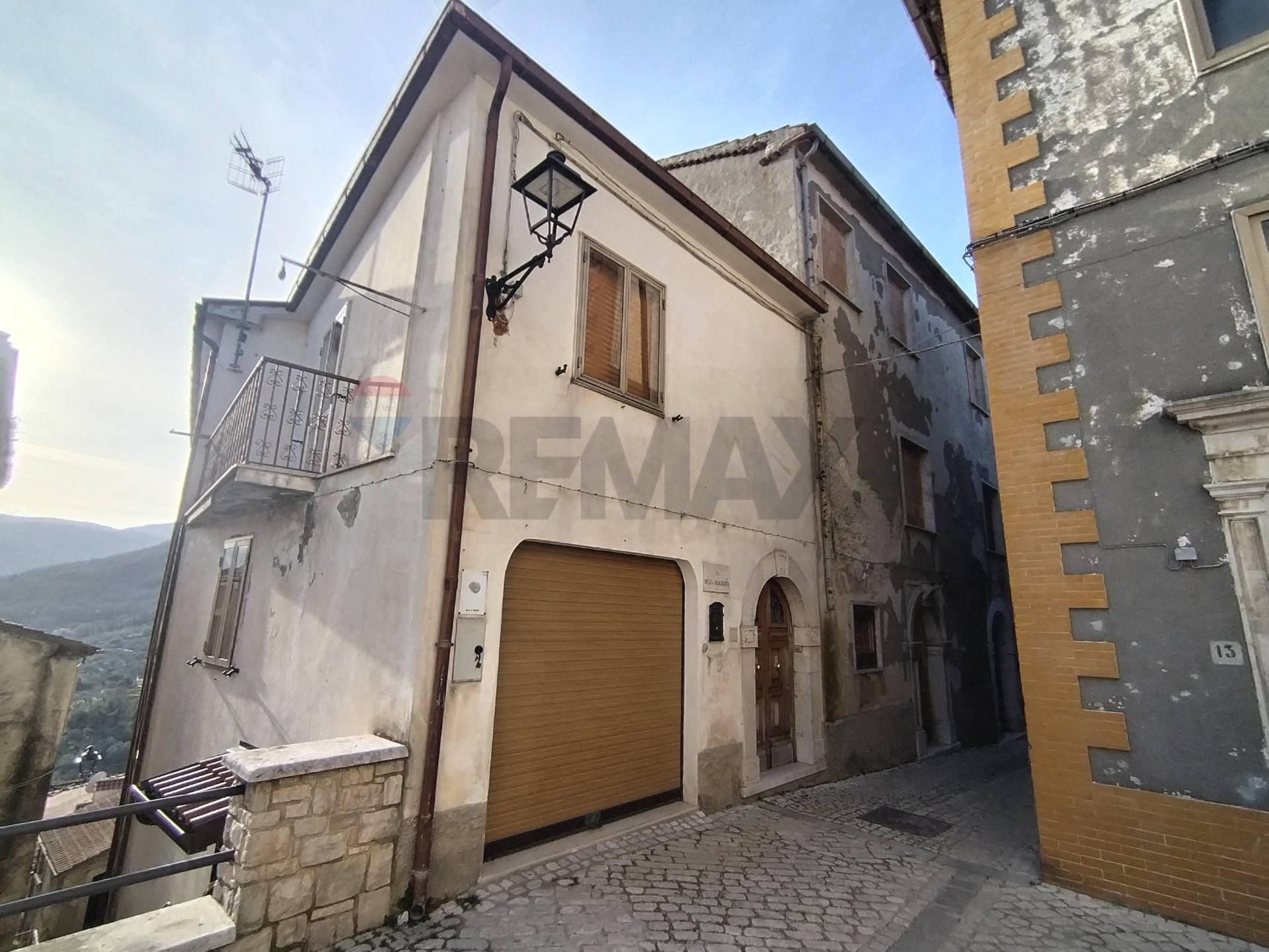 Casa indipendente in Via Regina Margherita 20, Sassinoro