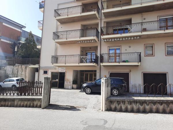 Quadrilocale in Via Francesco Paolo Tosti 40/B, L'Aquila