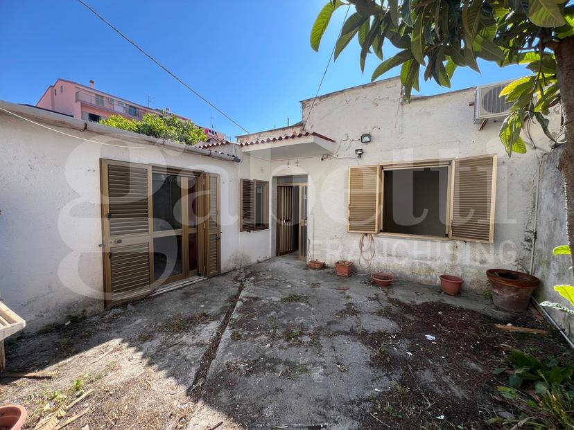 Casa indipendente in Vico Terzo Margherita  41, Amantea — foto 3 di 5