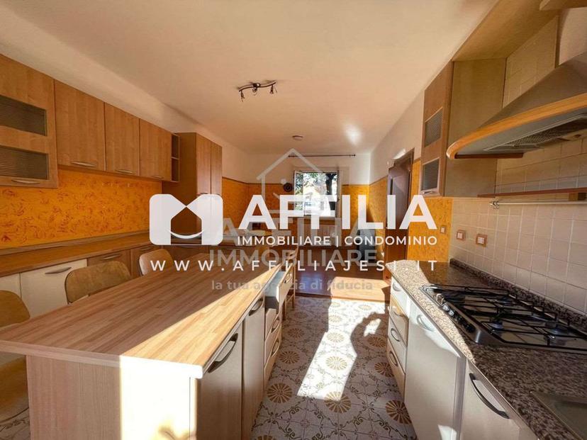 Appartamento in dell'Artigianato, Castelbellino — foto 2 di 5