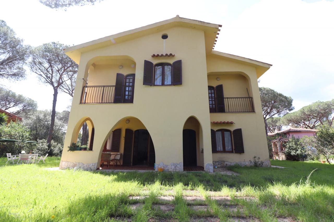 Casa indipendente in Strada Saturno 5, Pula
