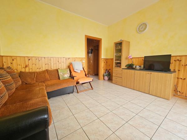 Quadrilocale in Via Raimondo Ruggeri, Casnigo — foto 3 di 5