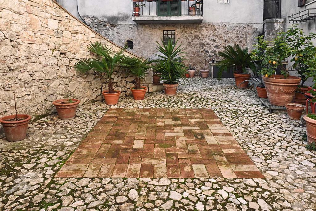 Villa a schiera in Via Duca degli Abruzzi, Lugnano in Teverina