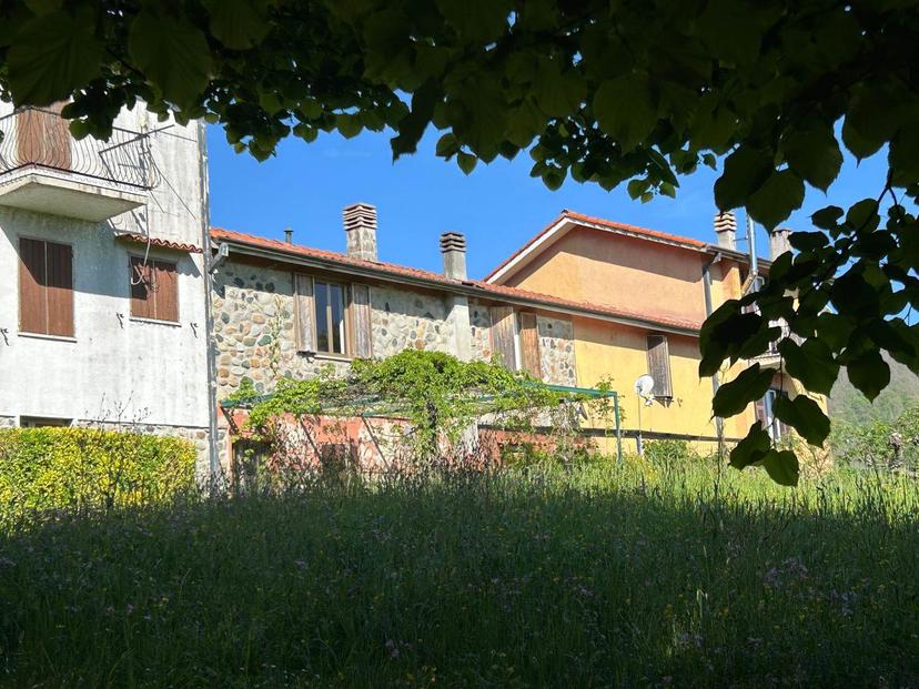 Terratetto, Calice al Cornoviglio — foto 4 di 5