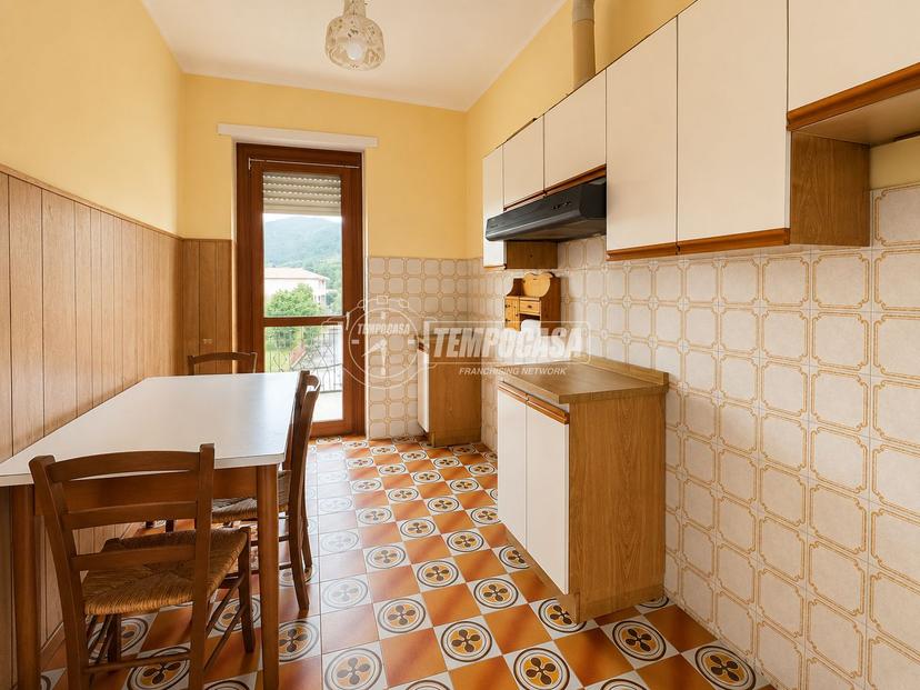 Quadrilocale in Via  (Forno) Leonardi, Forno Canavese — foto 2 di 5