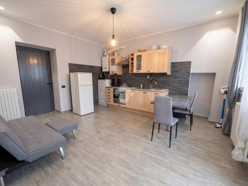 Bilocale in Via Marconi 1, Seveso — foto 3 di 5