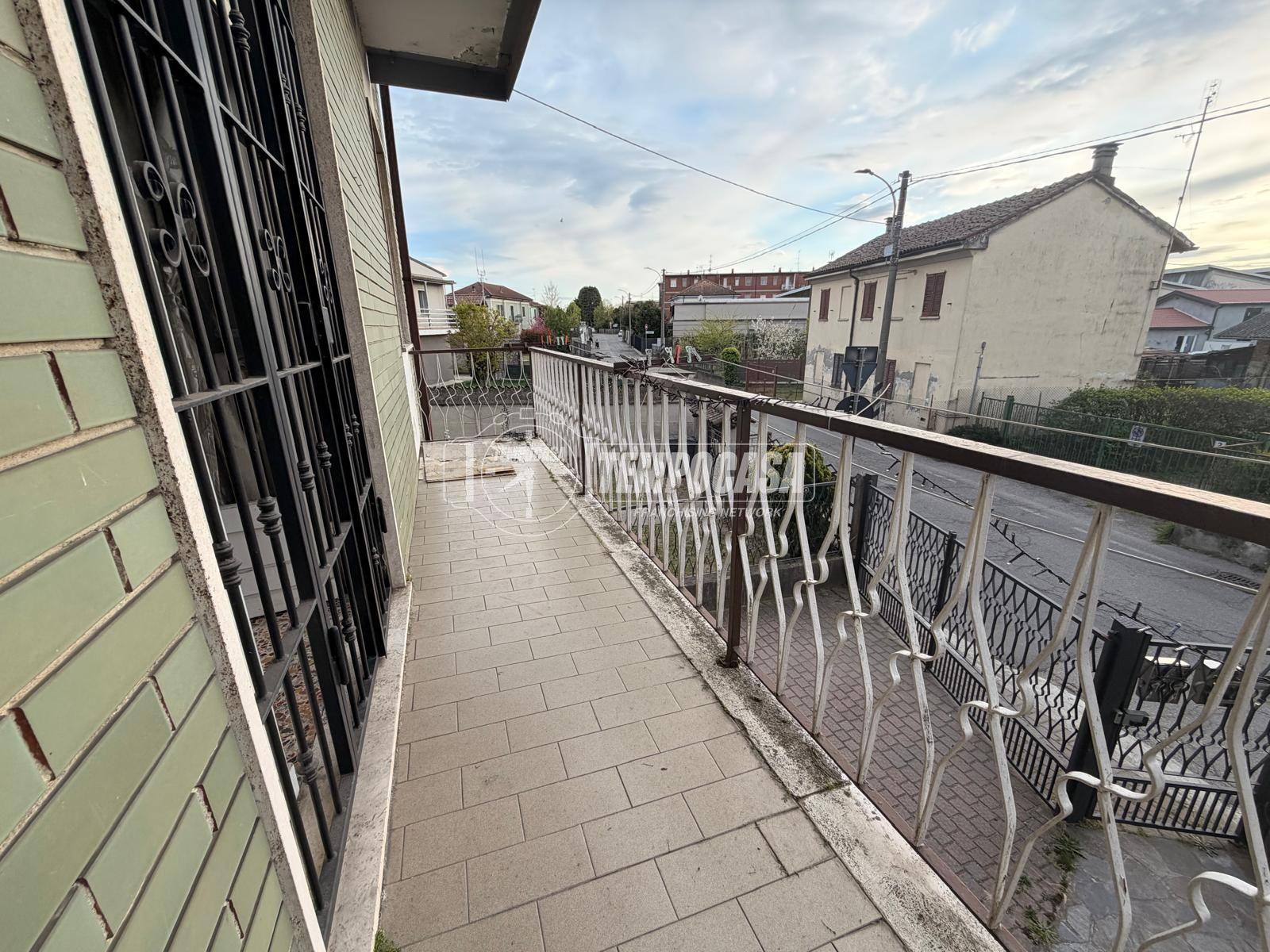 Trilocale in Via Vittorio Veneto 5, Gropello Cairoli