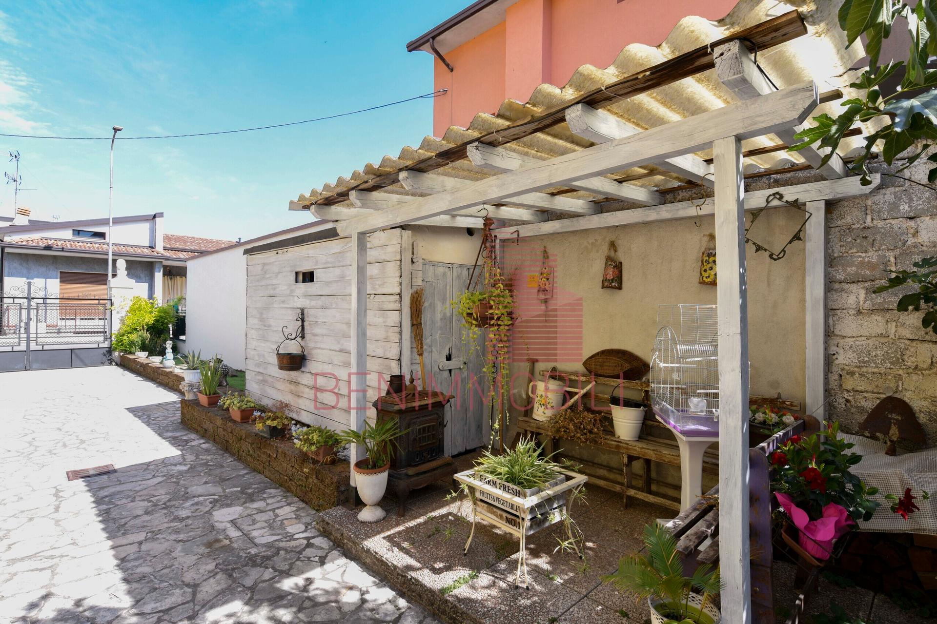 Villa a schiera in Via Pietro Mascagni 13, Ghedi