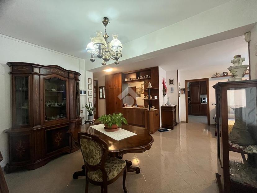 Quadrilocale in Via G. Pascoli 5, Castelnovo di Sotto — foto 4 di 5
